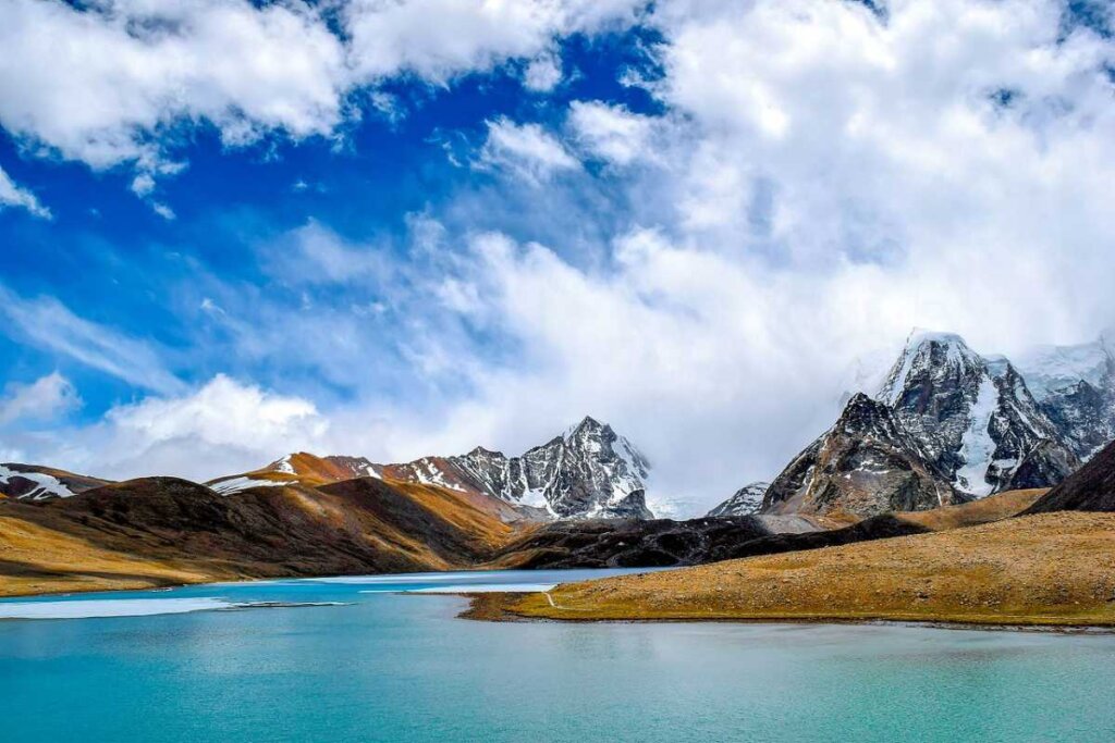 Lachung TOUR PACKAGES
